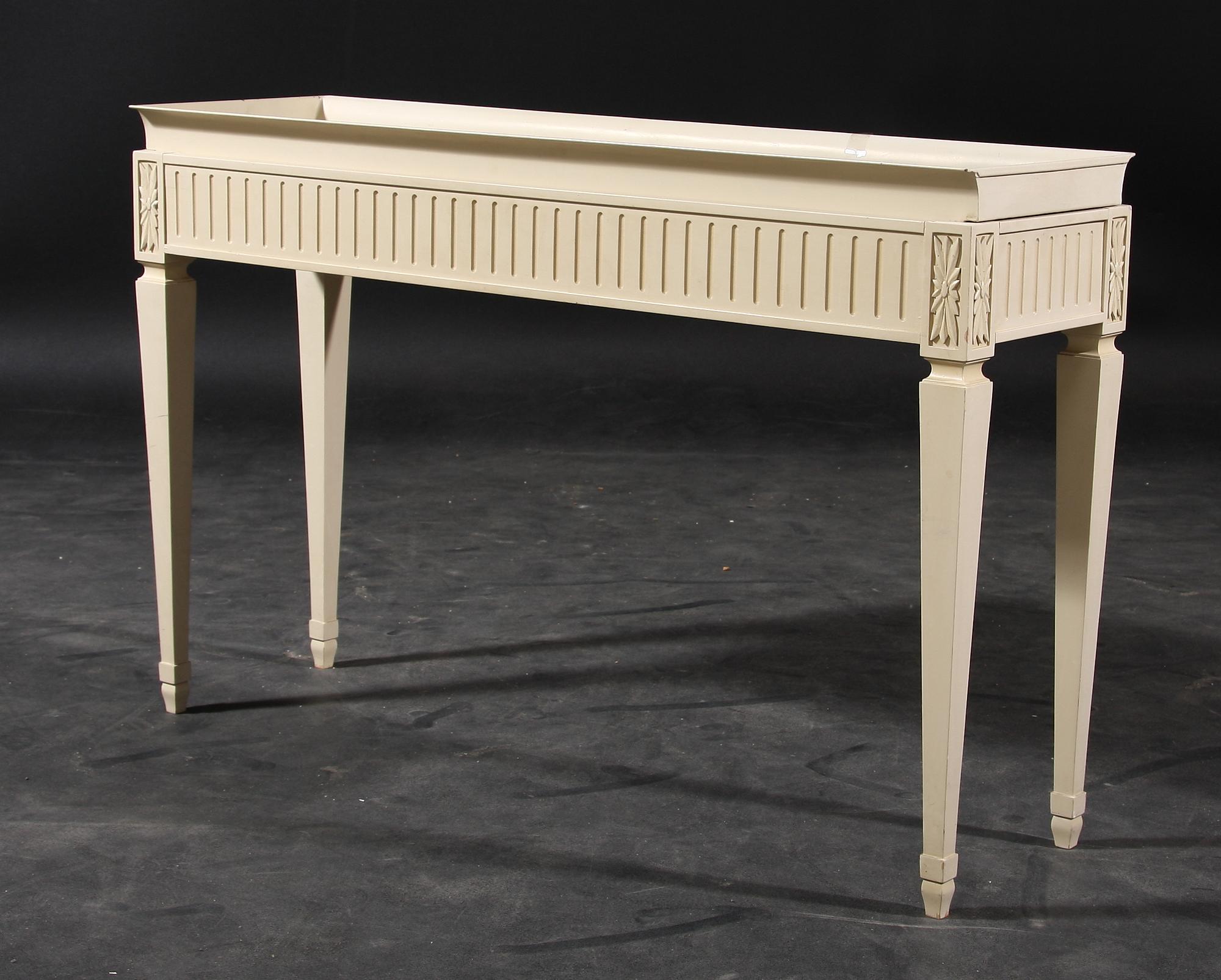 BLOMBORD, gustaviansk stil, 1950-tal.