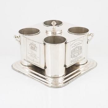 Vinkylare, nysilver, samtida, för fyra flaskor och is.