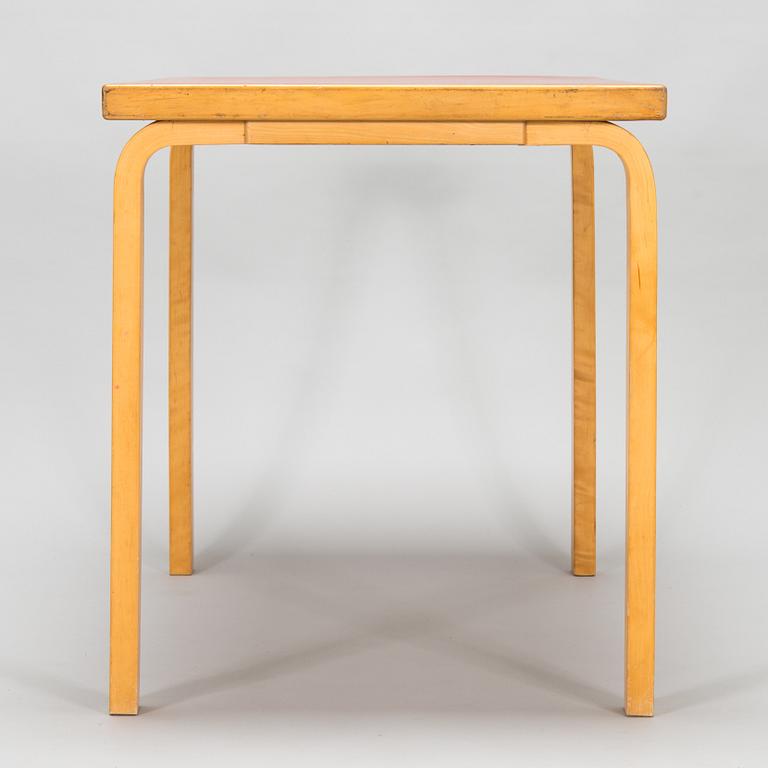 Alvar Aalto, bord, modell 80B för O.Y. Huonekalu- ja Rakennustyötehdas A.B. 1960-tal.