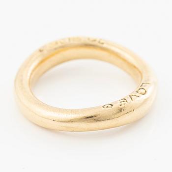 Ole Lynggaard, ring, “Love No. 4”, 18K gold.