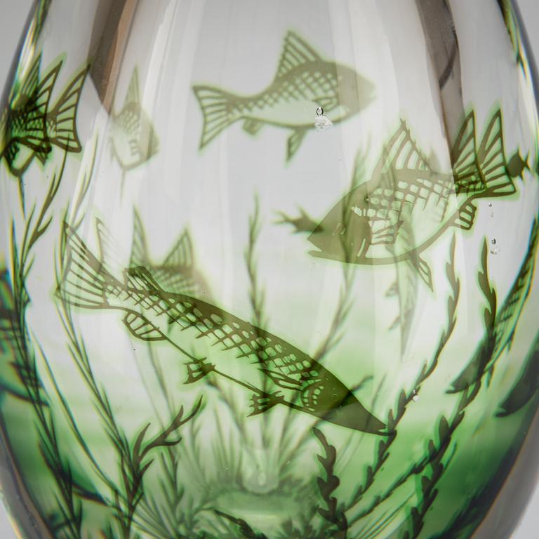 VAS, glas, "fiskgraal", Edward Hald, Orrefors, signerad.