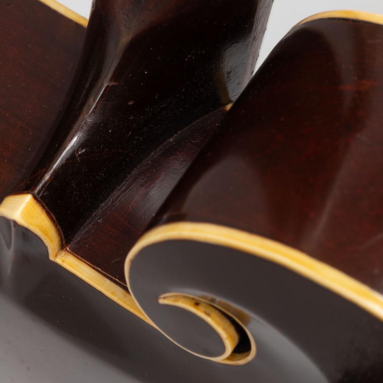Gibson, "Style O", acoustic guitar, 1921, USA.