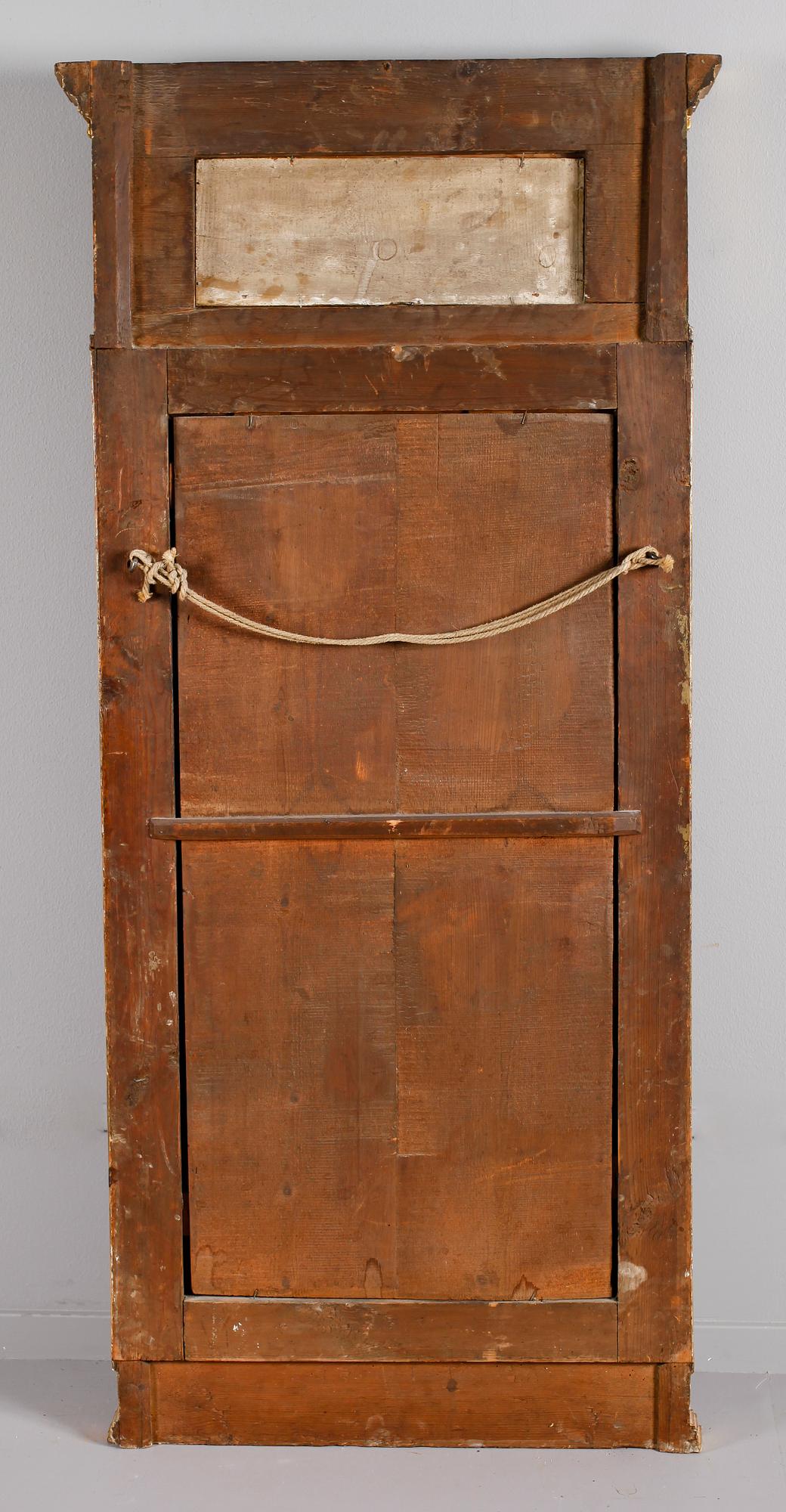 SPEGEL, sengustaviansk, omkring år 1800.