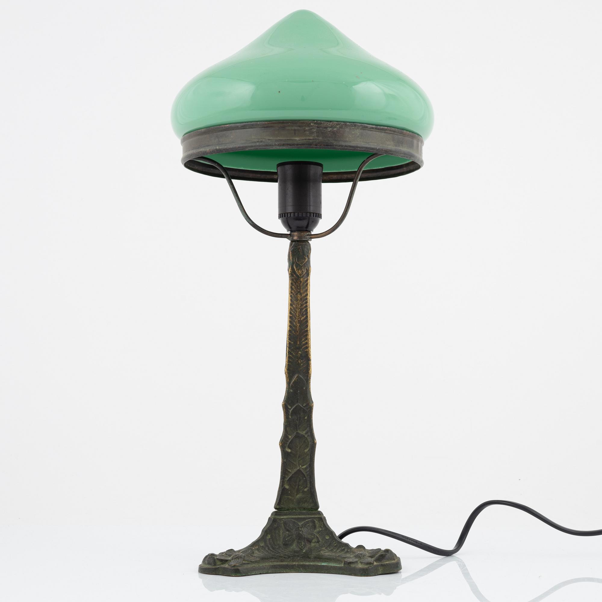 Bordslampa, 1900-talets första hälft.