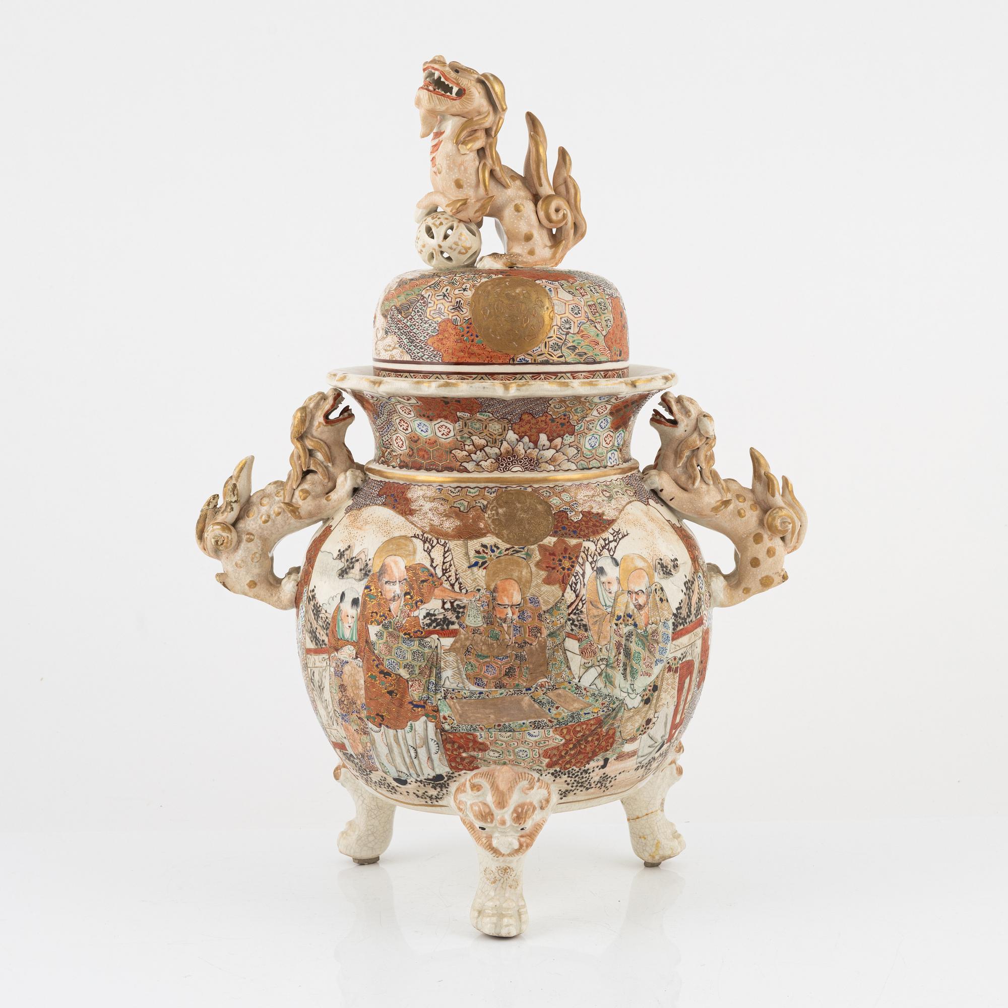 A large Satsuma incensce burner with cover, Japan, Meiji period (1868-1912).