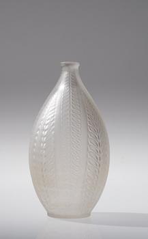 A René Lalique 'Acacia' glass vase, France 1921-25.