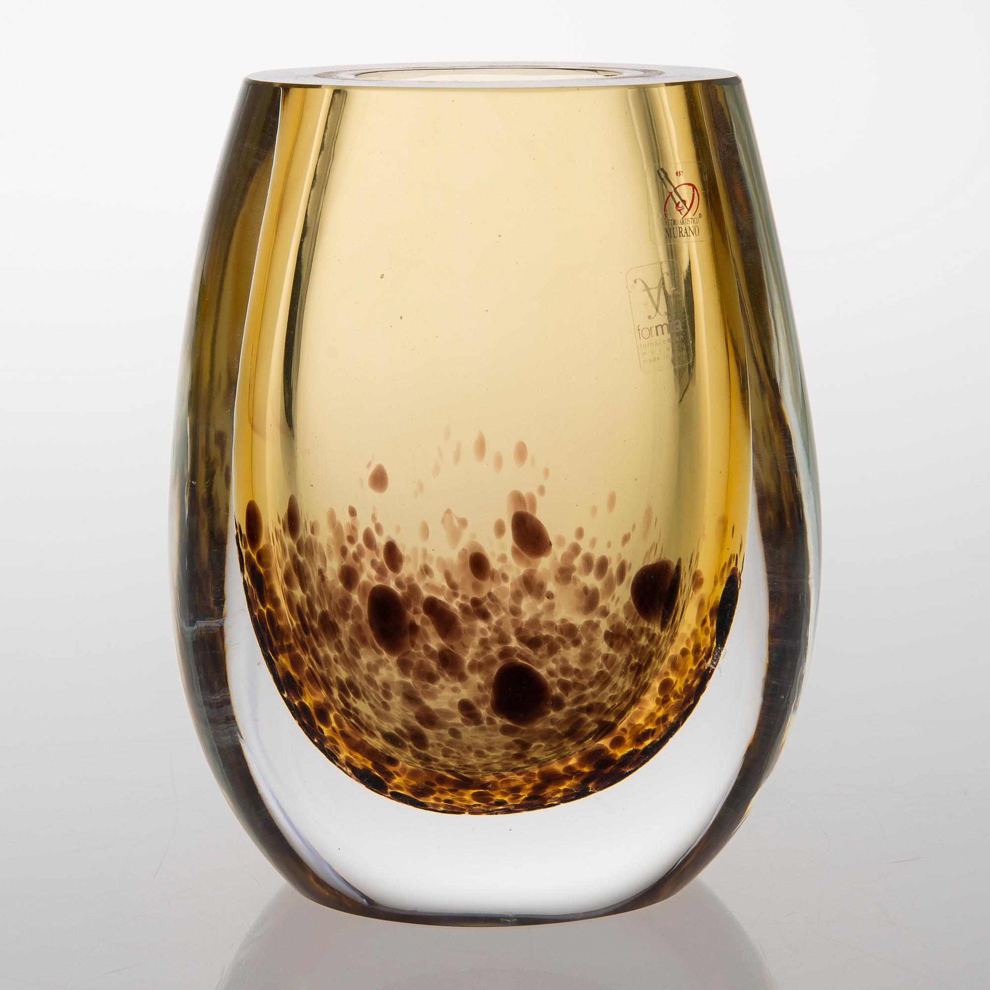 A MURANO GLASS VASE, Formia, Vetro Artistico Murano.