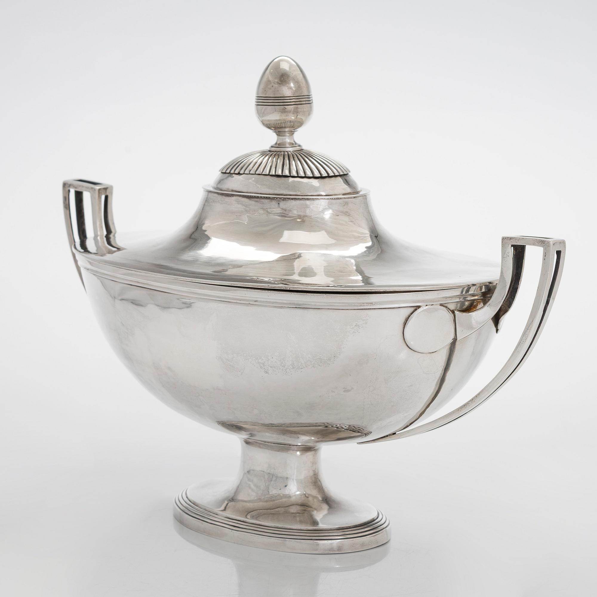 Sixte-Simon Rion, liemimalja, hopeaa, Pariisi 1809-19.