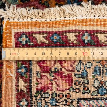 Carpet, semi-antique, Kerman, southern Persia, approx. 256 x 175.