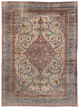 324. An antique silk Kashan 'Mohtasham', c. 297 x 216 cm.