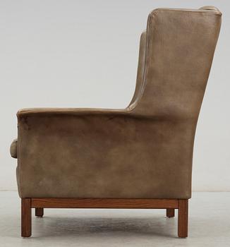 FÅTÖLJ, Arne Norell, Norell möbler Aneby. 1900-talets slut.