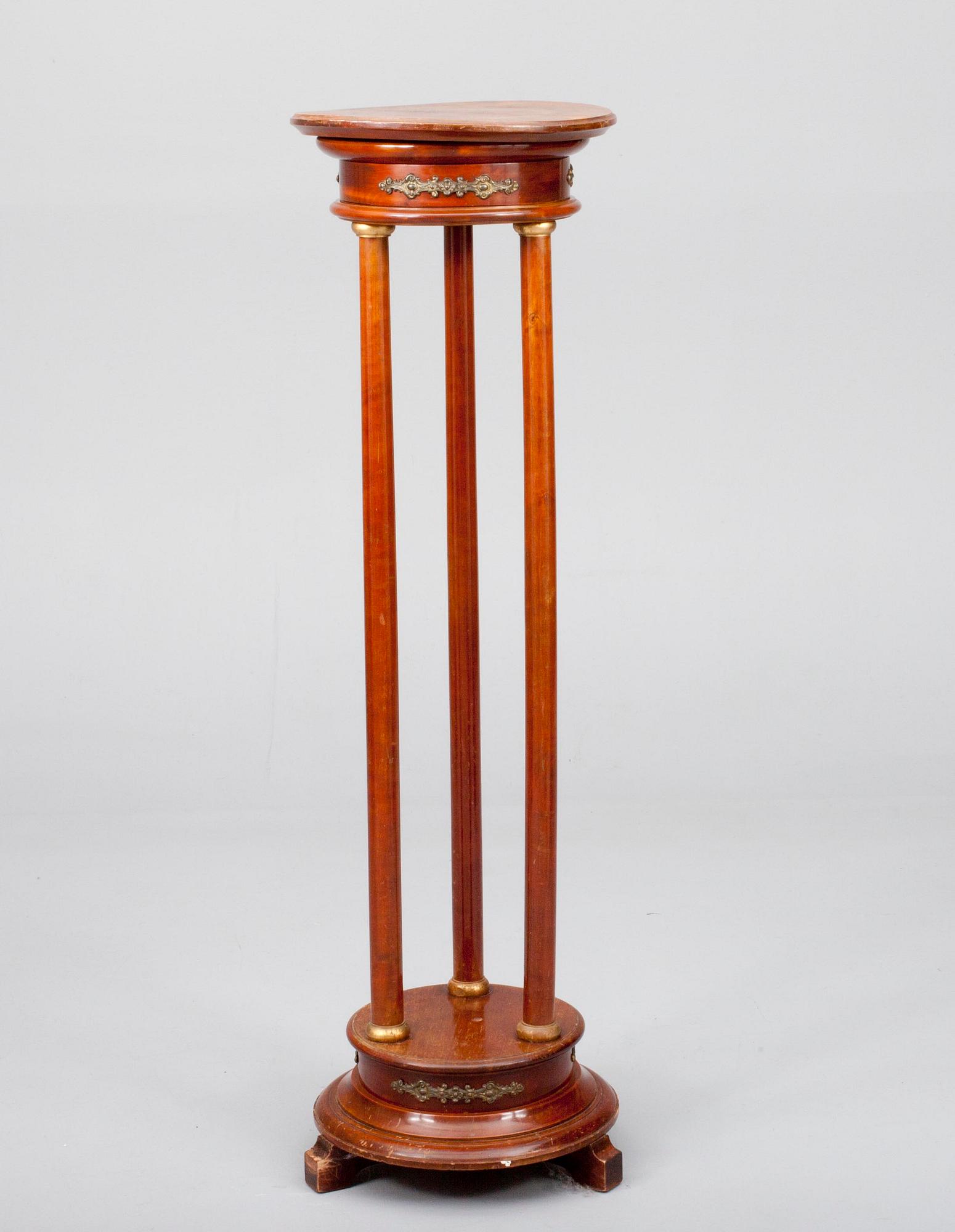 PIEDESTAL, mahogny, empirestil, 1900-talets början.