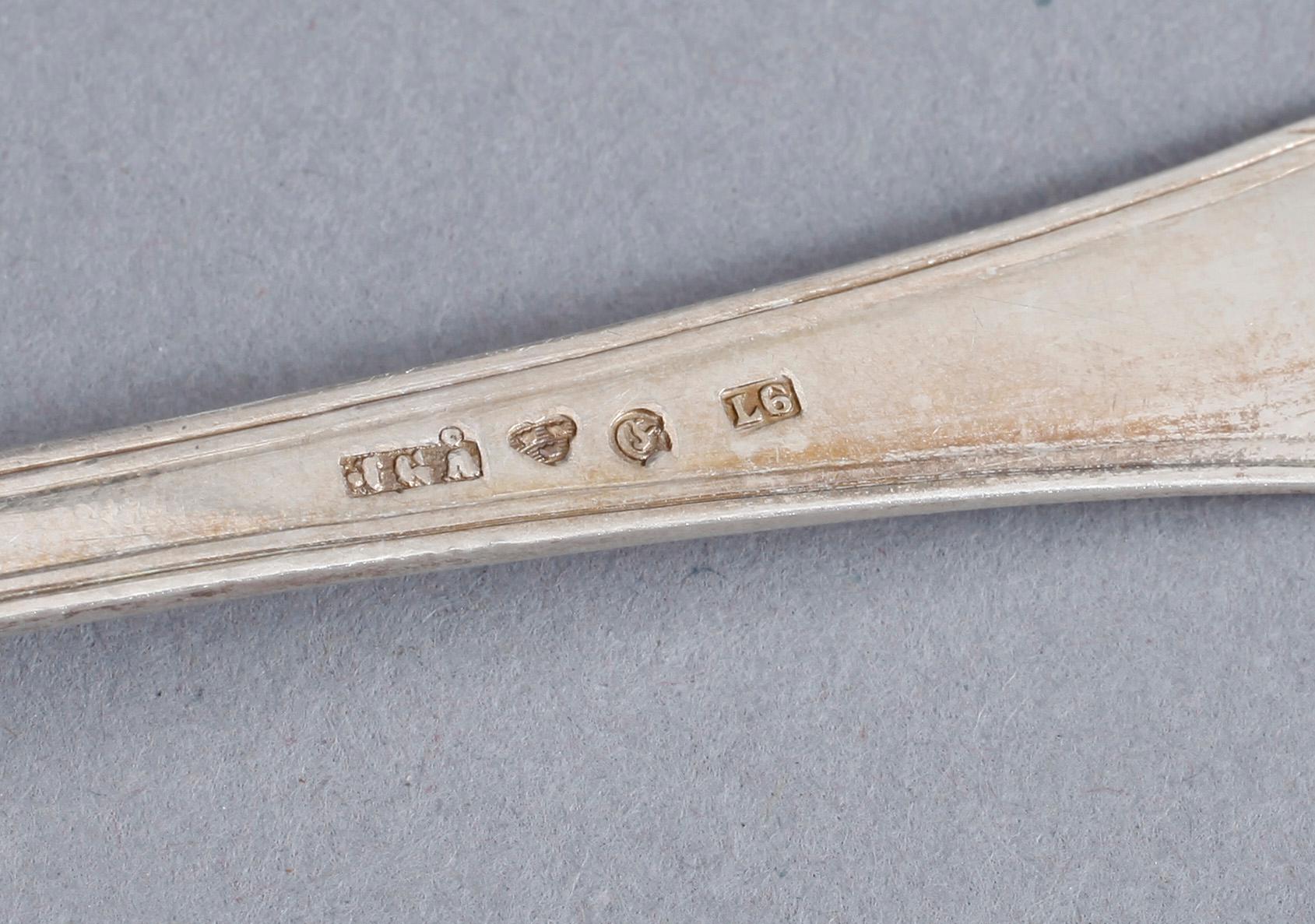 SERVISDELAR, silver, 36 delar, Sverige och Norge, 1800-/1900-tal. Total vikt ca 764 gram.