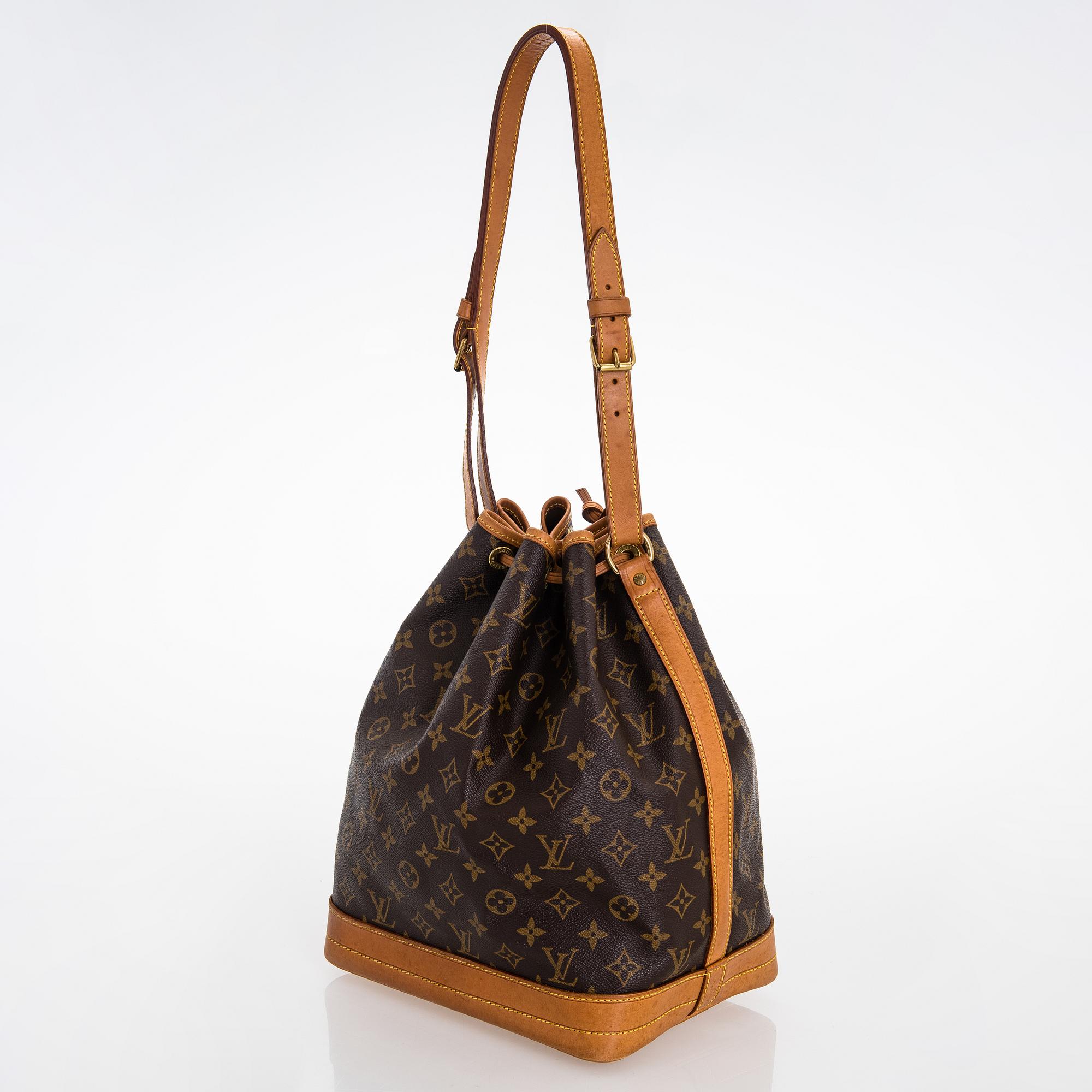 Louis Vuitton, A Monogram 'Noé' Bag.