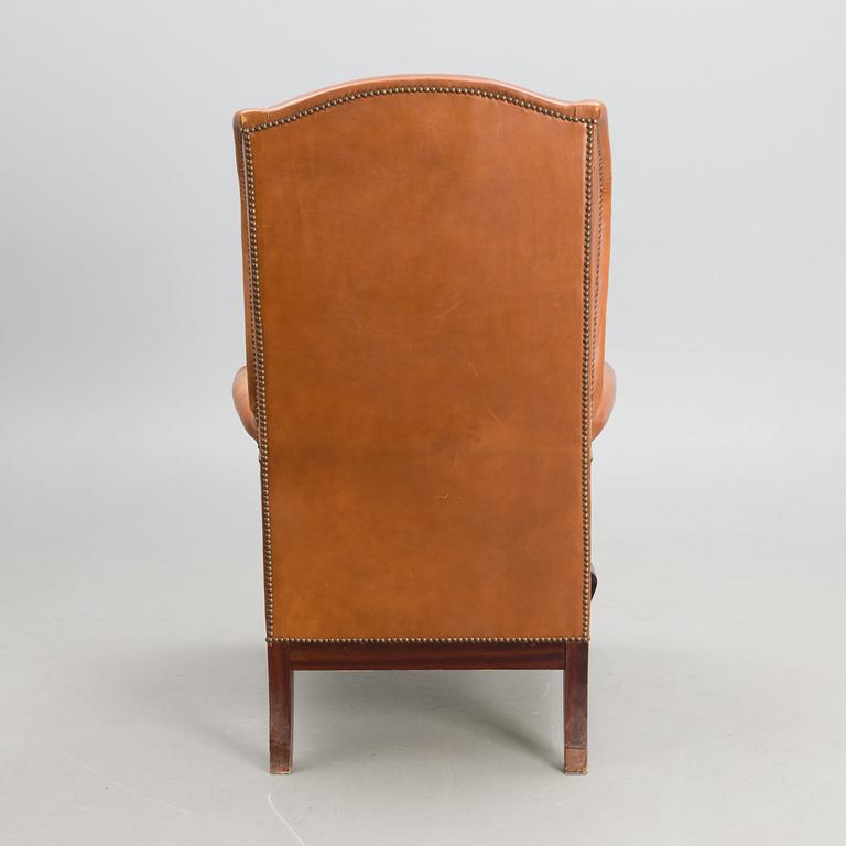 A 1920s armchair.