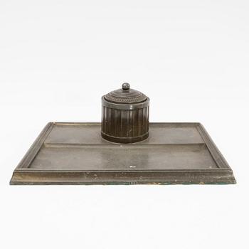 Just Andersen, probably, 3 dlr, Denmark, first half of the 20th century.