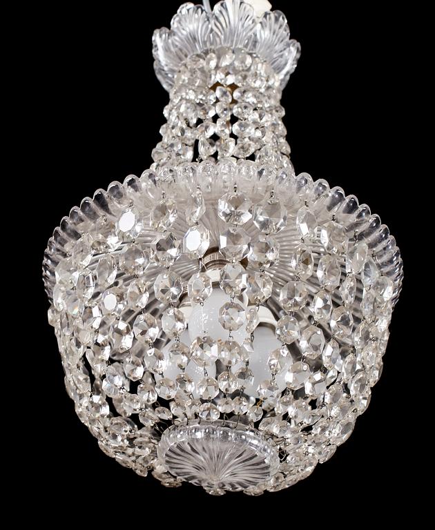 LJUSKRONA, gustaviansk stil, tidigt 1900-tal.  Höjd ca 45 cm.