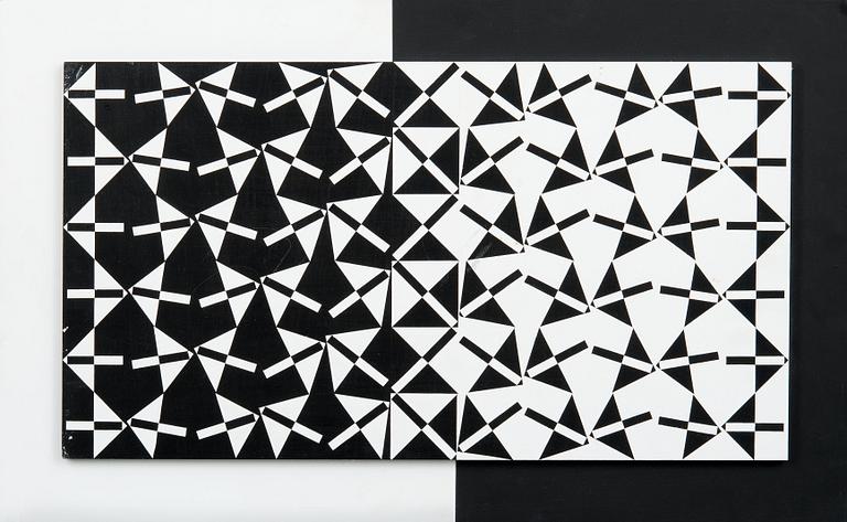 Matti Kujasalo, BLACK AND WHITE COMPOSITION.