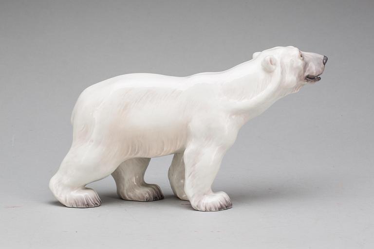 FIGURIN, porslin, Dahl-Jensen Copenhagen 1928-1981.