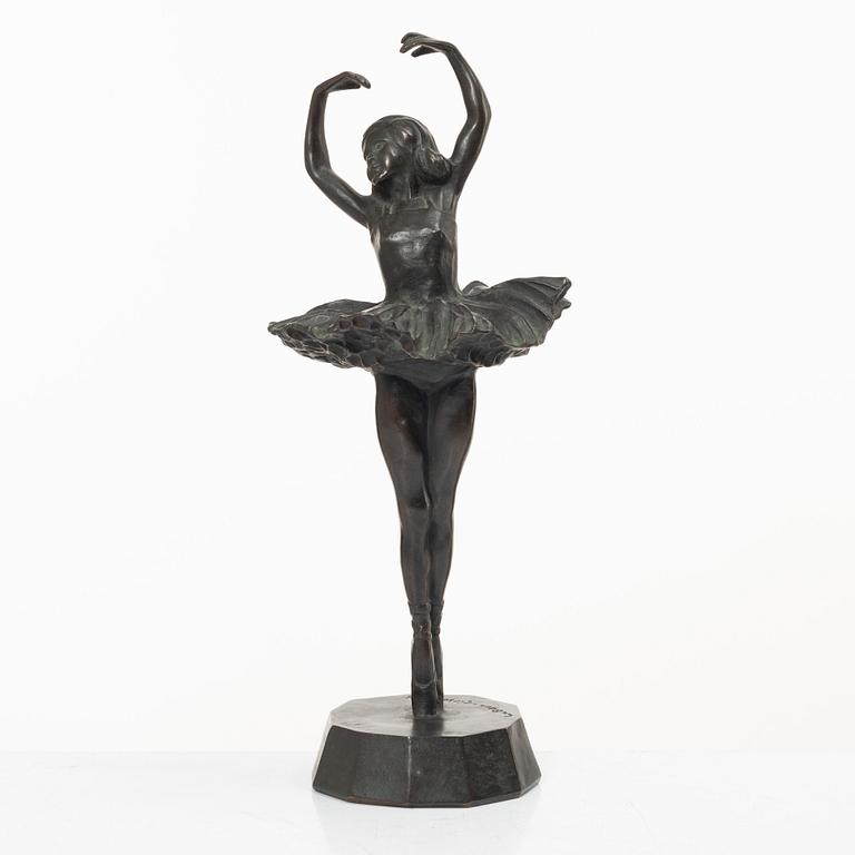 Greta von Braun-Gisenfeld, Dancer.