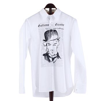179. JOHN GALLIANO, a men´s white cotton shirt, size 50.
