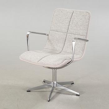 A "Kite" desk chair, designed by Mats Broberg och Johan Ridderstråle for Swedese, 21st century.