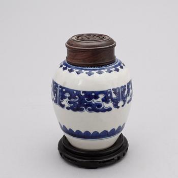 BOJAN, porslin, Kina, 17/1800-tal.