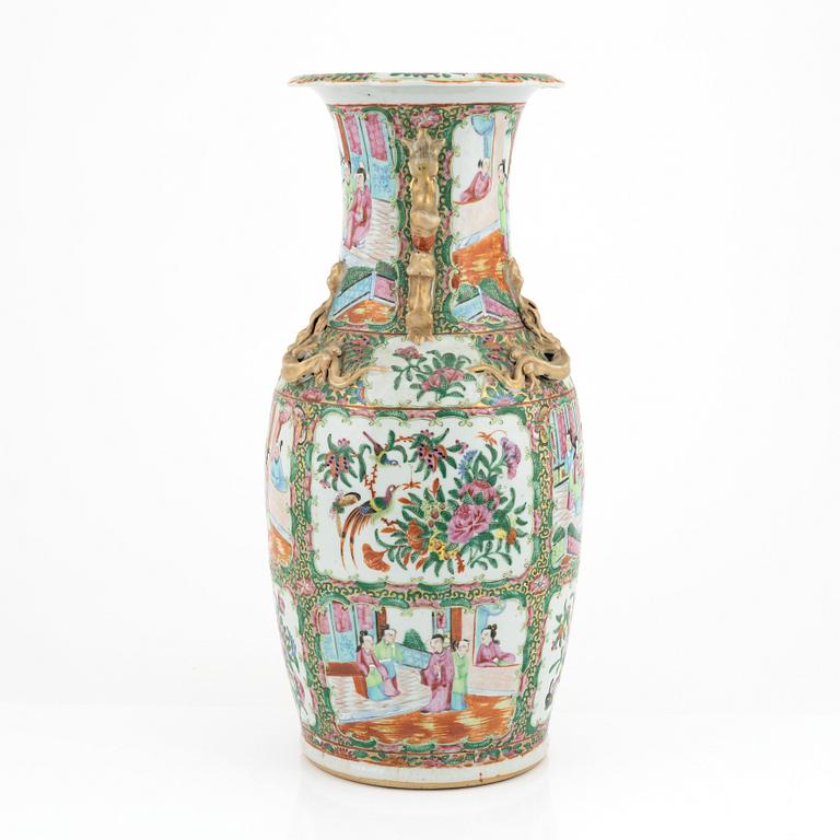 Vas, porslin, Kanton, Qingdynastin, 1800-tal.