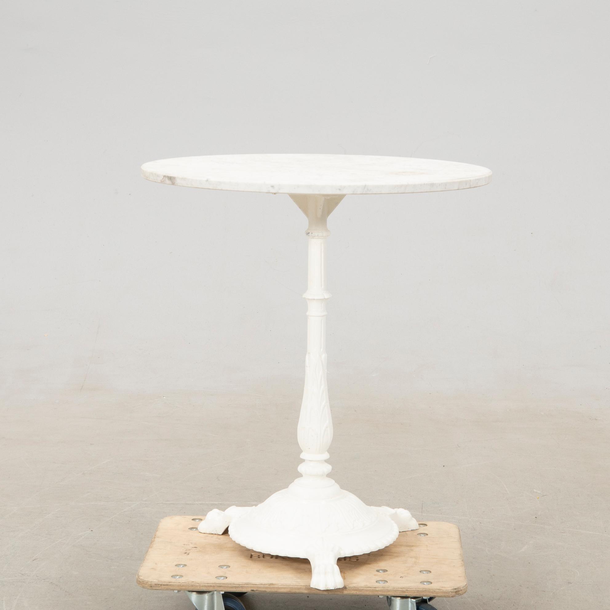 Trädgårdsbord, Byarum 1900-talets senare del.