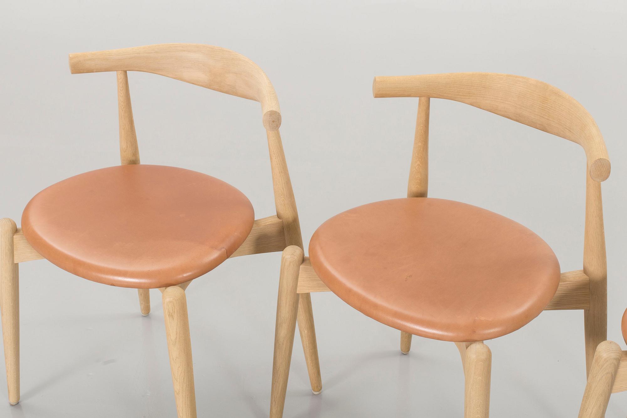 HANS J. WEGNER, chairs 4 st, "CH 20", for Carl Hansen & Søn.