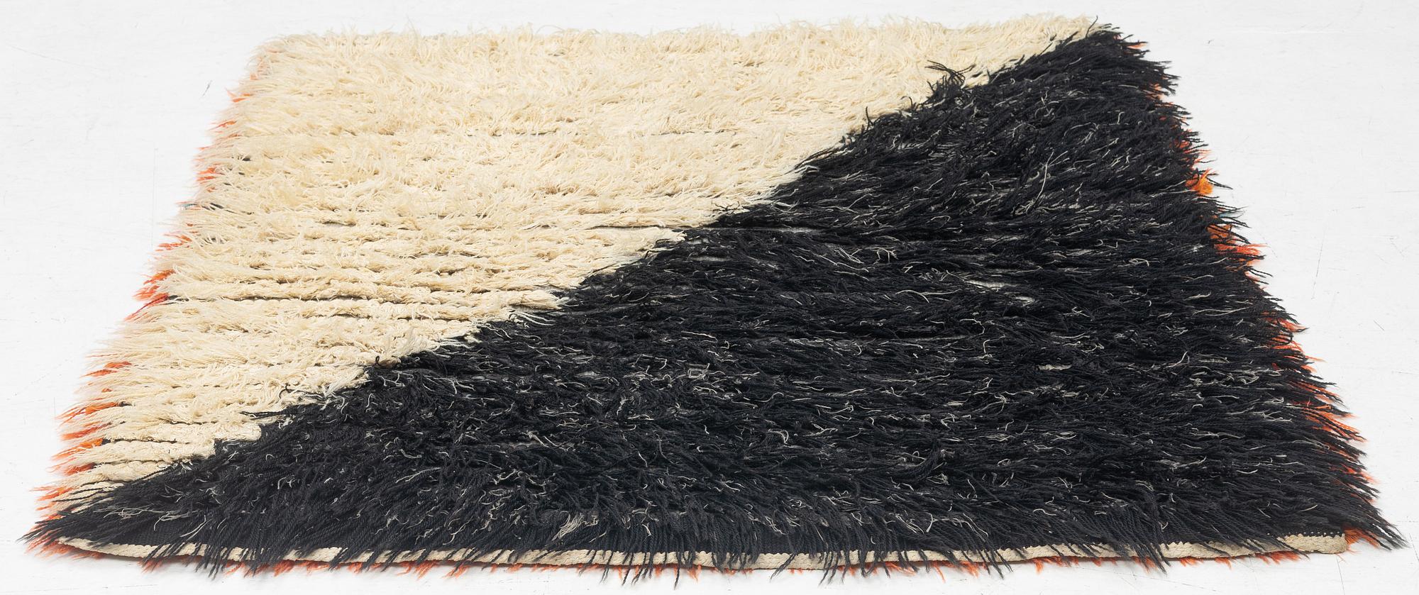 Astrid Sampe, matta, dubbelrya, "Red Dog", Nordiska Kompaniets Textilkammare, ca 120 x 105 cm.