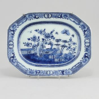 STEKFAT, porslin, Kina, 1700-tal.