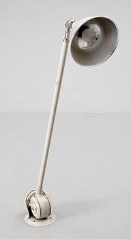 INDUSTRILAMPA, Triplex-pendeln, design Johan Petter Johansson. Trol 1950/60-tal.
