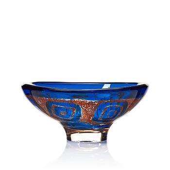 Sven Palmqvist, a "Ravenna" glass bowl, Orrefors 1973.