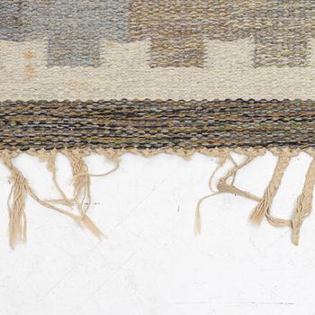 Ingegerd Silow, Rug, flat weave, signed IS, Approx. 245 x 162 cm.
