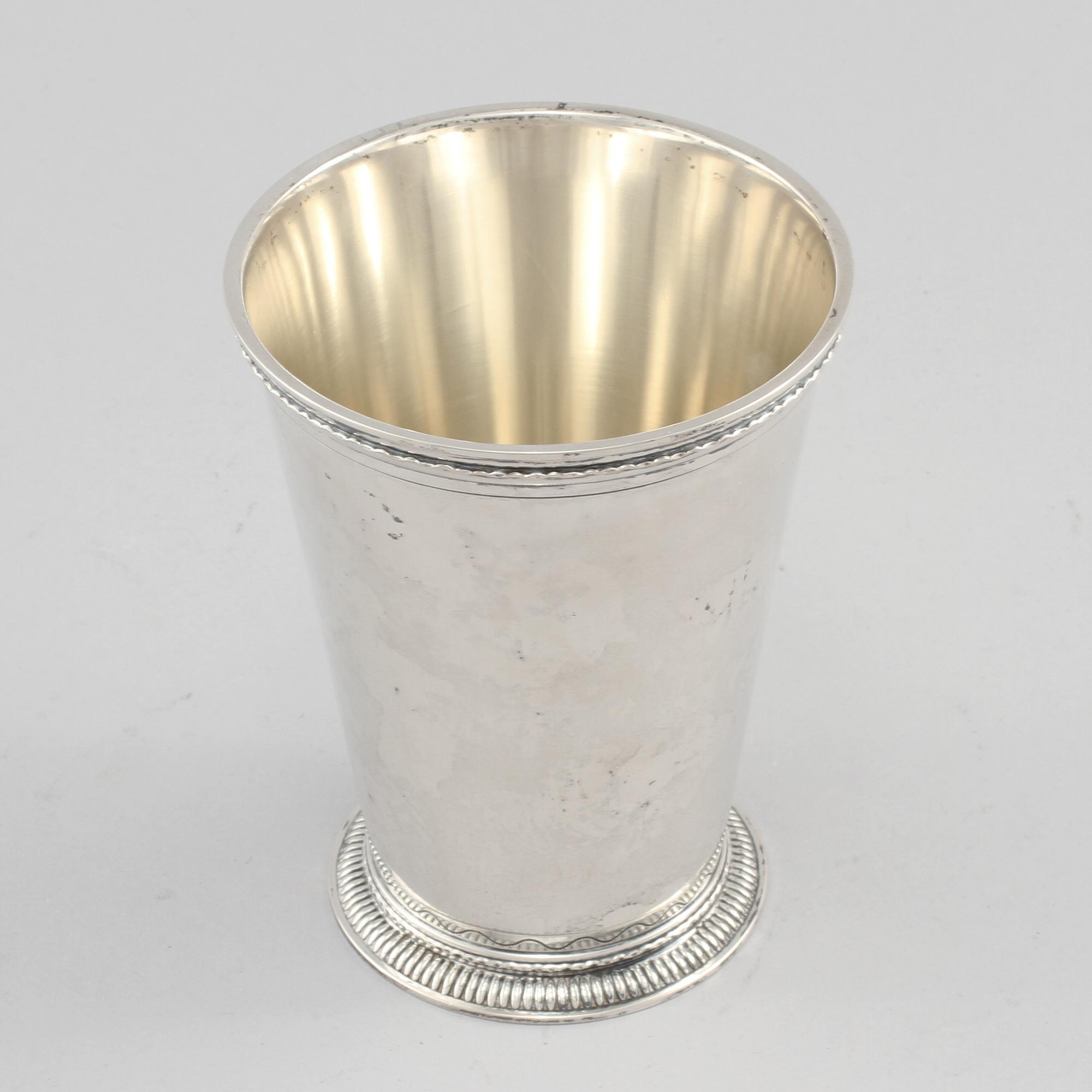 BÄGARE, silver, GAB, Stockholm, 1946. Vikt 270 g.