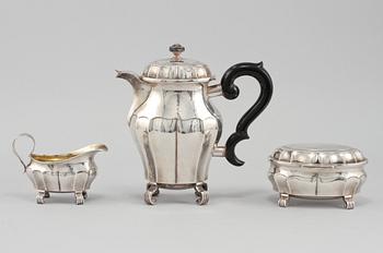 KAFFESERVIS, tre delar, silver, GAB, Stockholm, 1933, 1939, 1935. Vikt 920 gram.