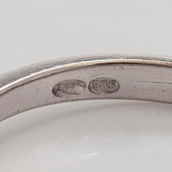 Ring, brilliant cut diamond, 14K white gold.