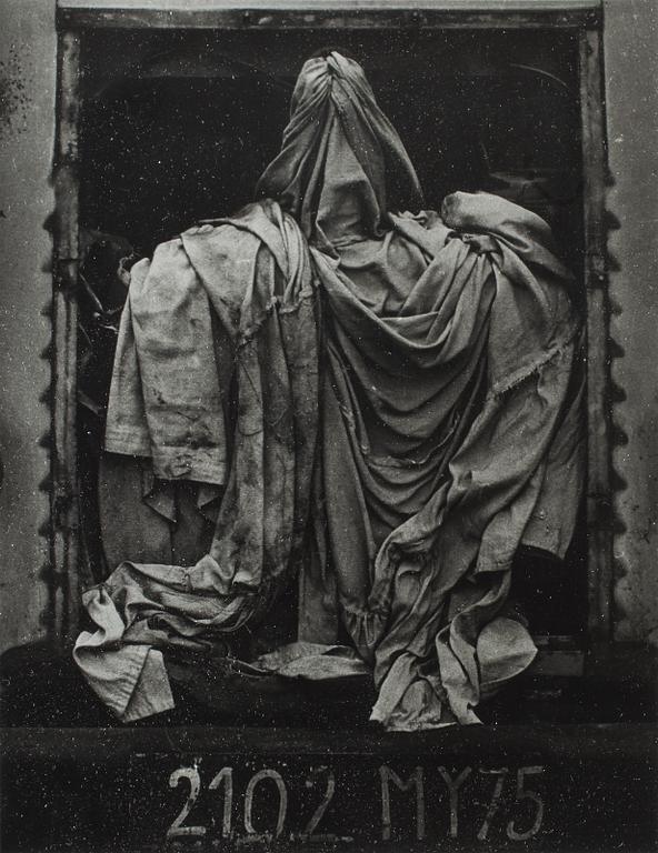 CHRISTER STRÖMHOLM, silvergelatinfotografi, a tergo signerad samt med fingeravtryck.