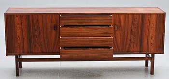 SIDEBOARD, "Arild", Nils Jonsson för Troeds industrier, Bjärnum, 1960/70-tal.