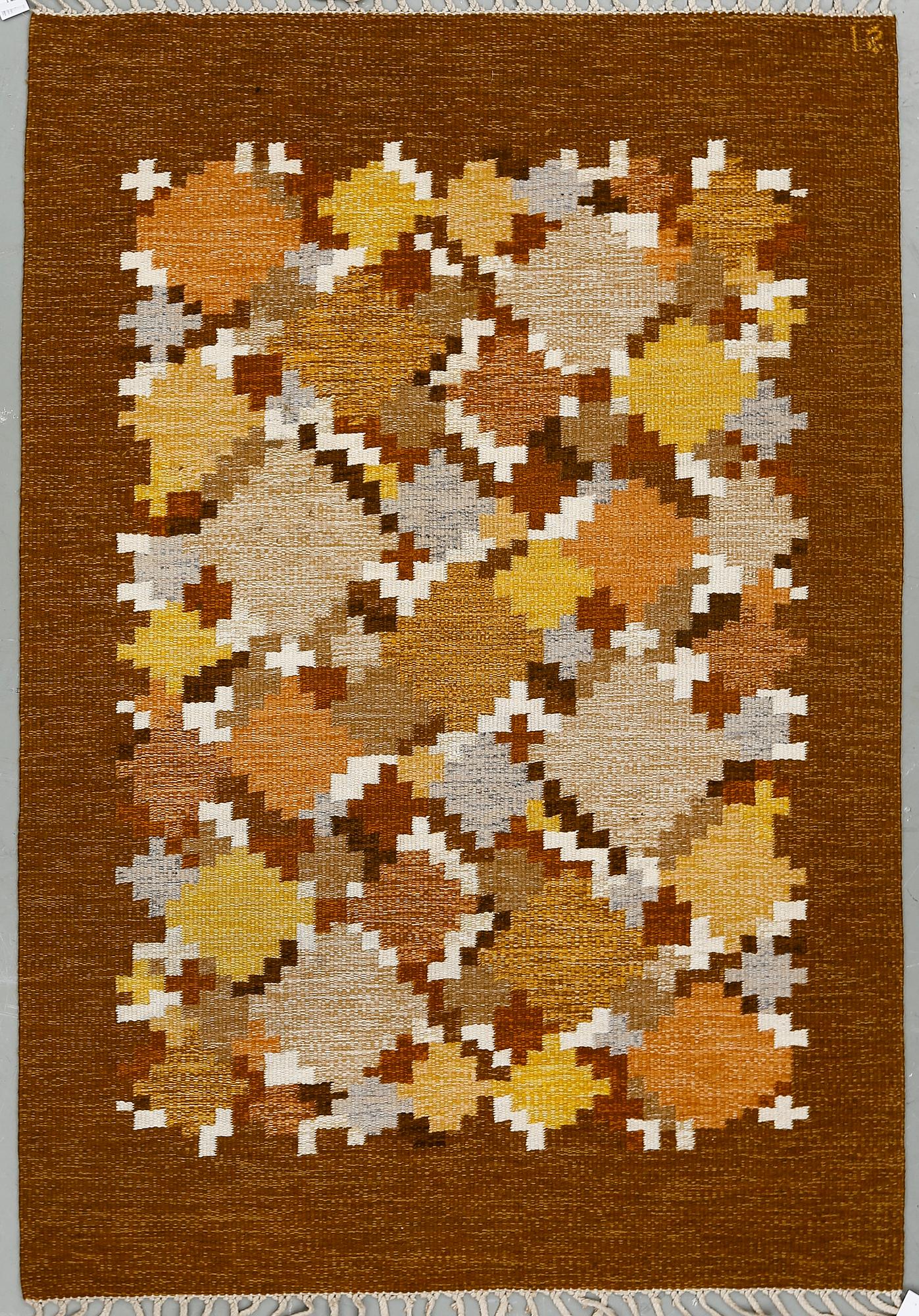 MATTA, rölakan, Ingegerd Silow, signerad IS. Ca 197x138 cm.