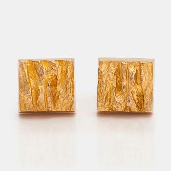 Björn Weckström, A pair of 14K gold cufflinks "Mountains". Lapponia 1973.