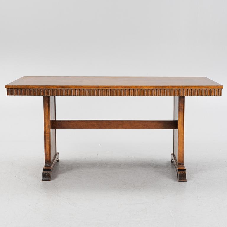 A atained birch Swedish Grace dining table, 1930's/30's.