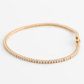 Tennisarmband 18K rosa guld med runda briljantslipade diamanter.