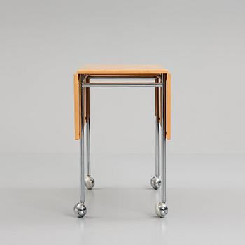 Bruno Mathsson, a drop leaf table 'Berit' in burled birch, Bruno Mathsson International, Sweden.