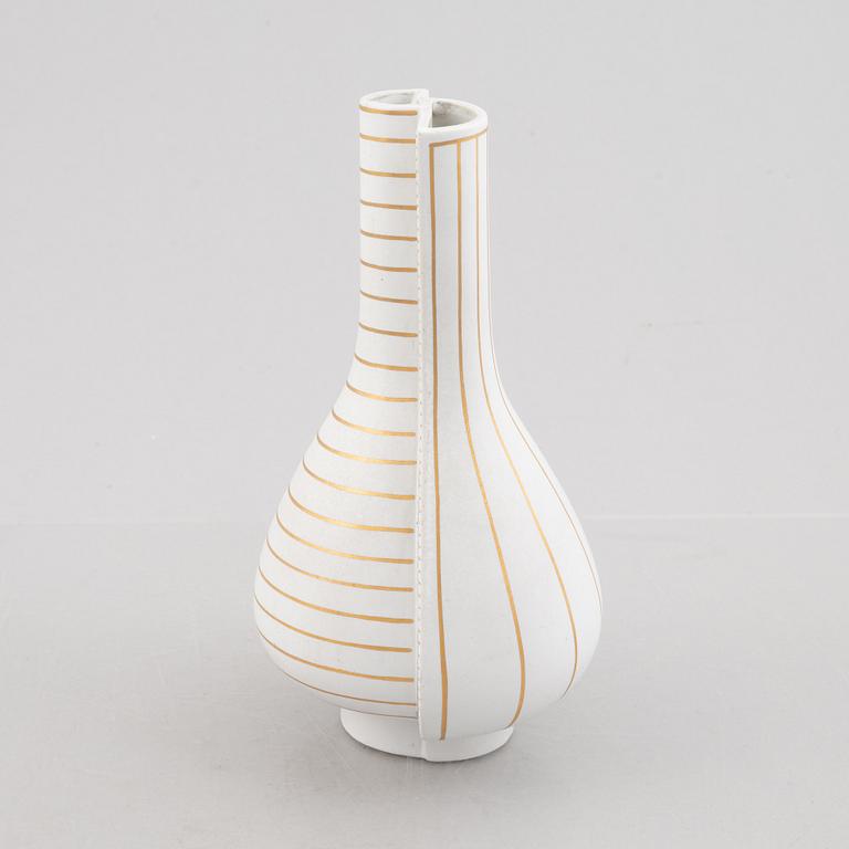 Wilhelm Kåge, a 'Guldsurrea' stoneware vase, Gustavsbergs studio.