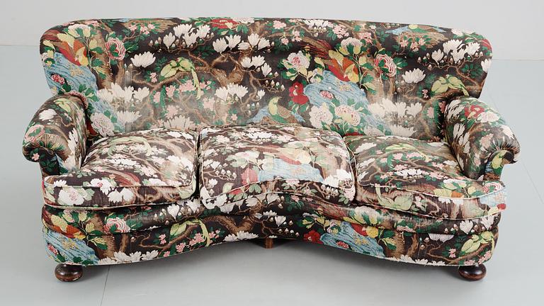 JOSEF FRANK, soffa, Firma Svenskt Tenn, modell 968.