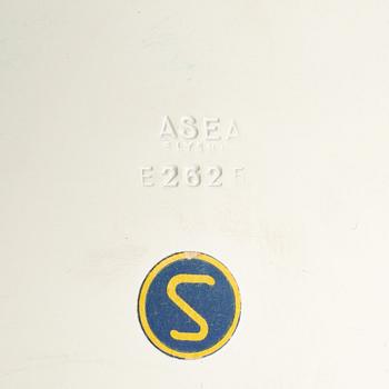 Asea, wall/ceiling lamp, model number E2625.