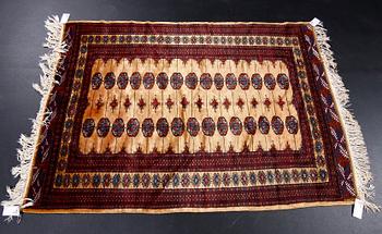 MATTA, orientalisk. 173 x 126.