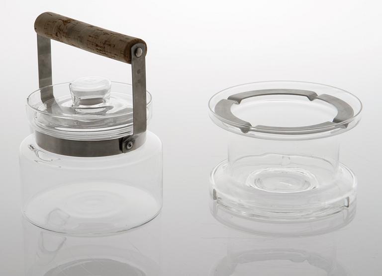 A glass tea pot on rechaud by Signe Persson-Melin for Boda Nova, second half of the 20th century.